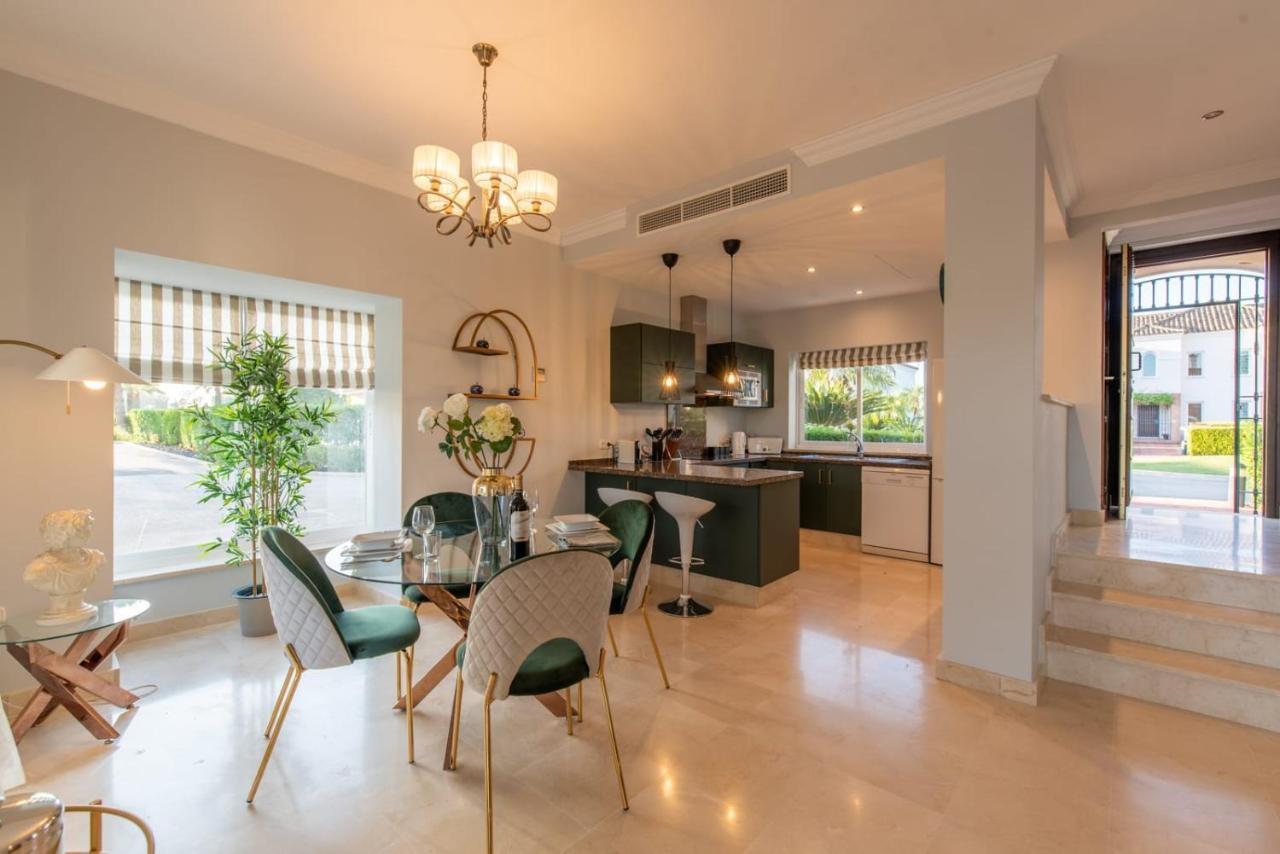 Arcos Gardens - The Townhouse - Luxury Accommodation 아르코스델라프론테라 외부 사진